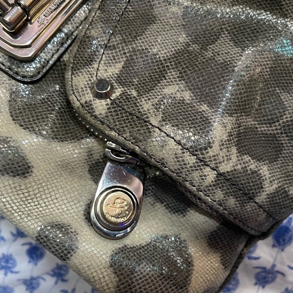 B. Makowsky snake print should style purse - Picture 3 of 16